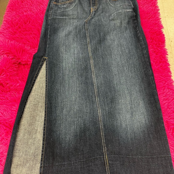 Levi's Iconic Womens Maxi Denim Skirt - Picture 3 of 5